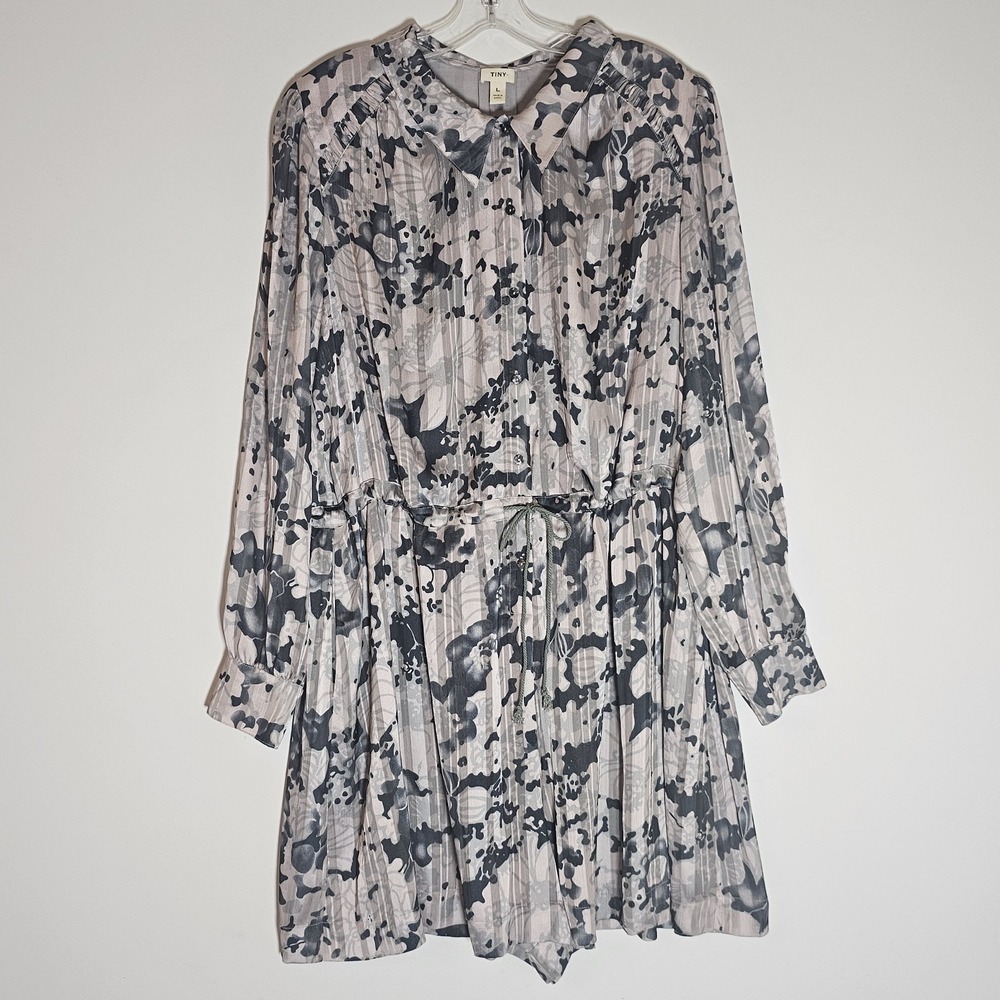 Tiny Romper Womens Large Pink Gray Anthropologie Floral Shorts‎ One Piece Chic L